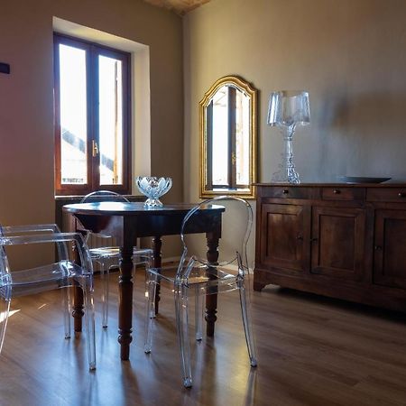 Alla Torre - Nel Cuore Del Borgo Storico Castagnole delle Lanze Eksteriør billede