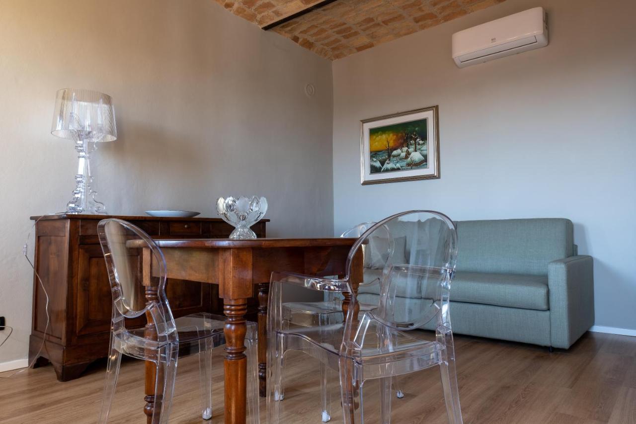 Alla Torre - Nel Cuore Del Borgo Storico Castagnole delle Lanze Eksteriør billede