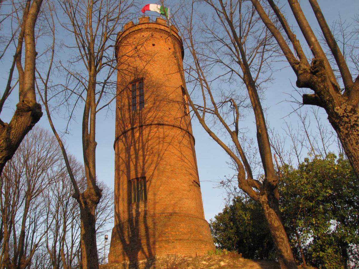 Alla Torre - Nel Cuore Del Borgo Storico Castagnole delle Lanze Eksteriør billede