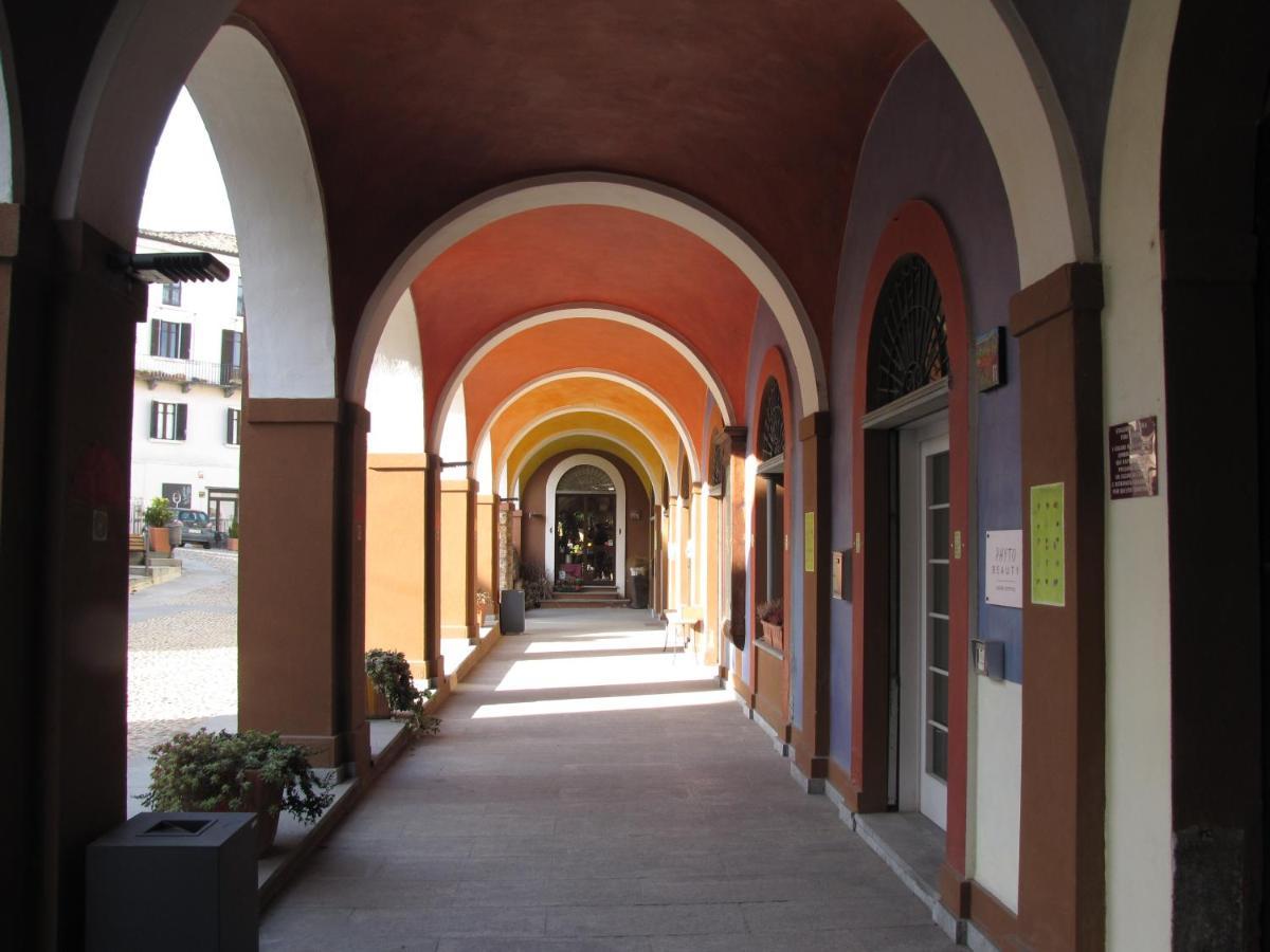 Alla Torre - Nel Cuore Del Borgo Storico Castagnole delle Lanze Eksteriør billede