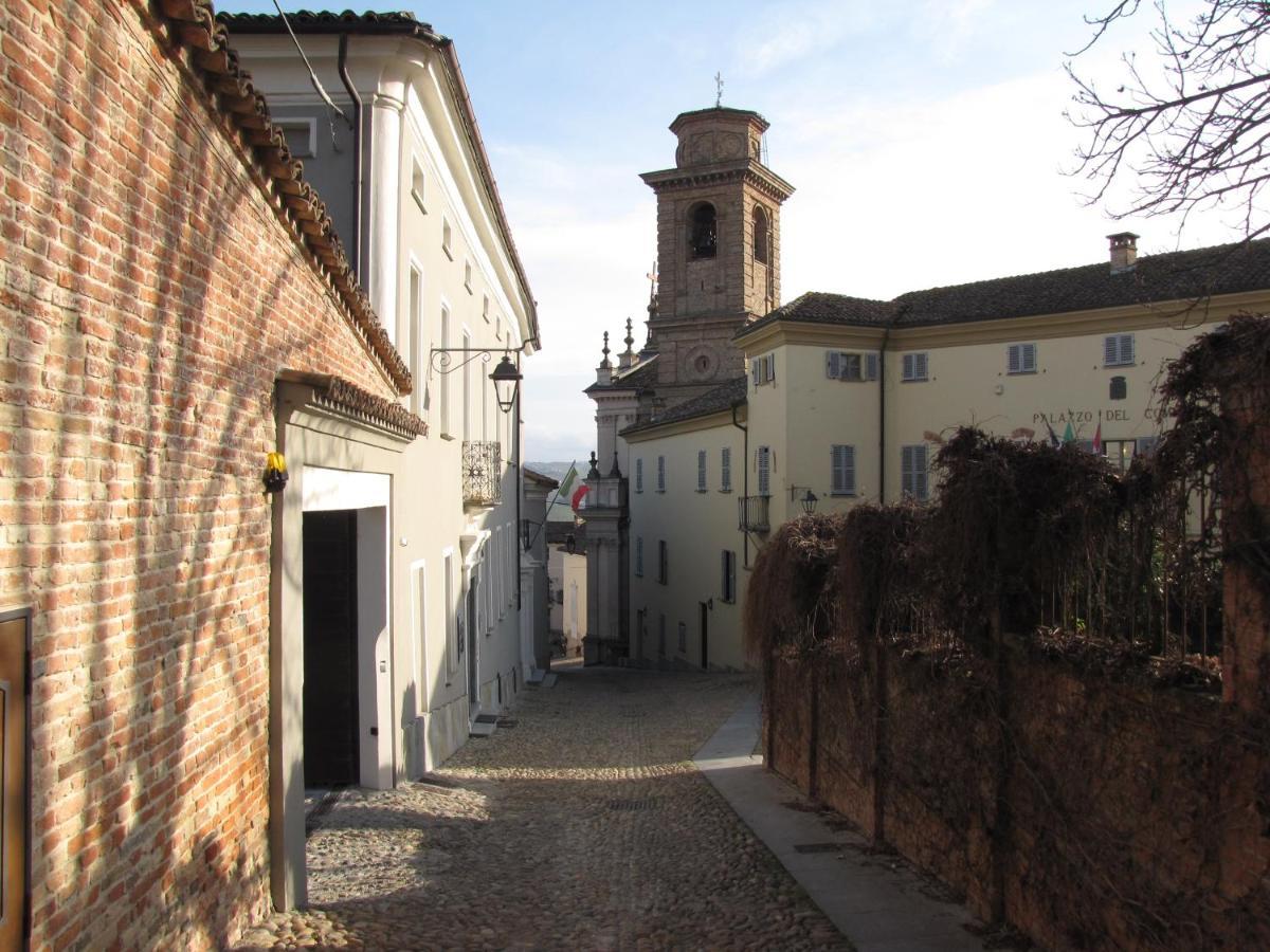 Alla Torre - Nel Cuore Del Borgo Storico Castagnole delle Lanze Eksteriør billede